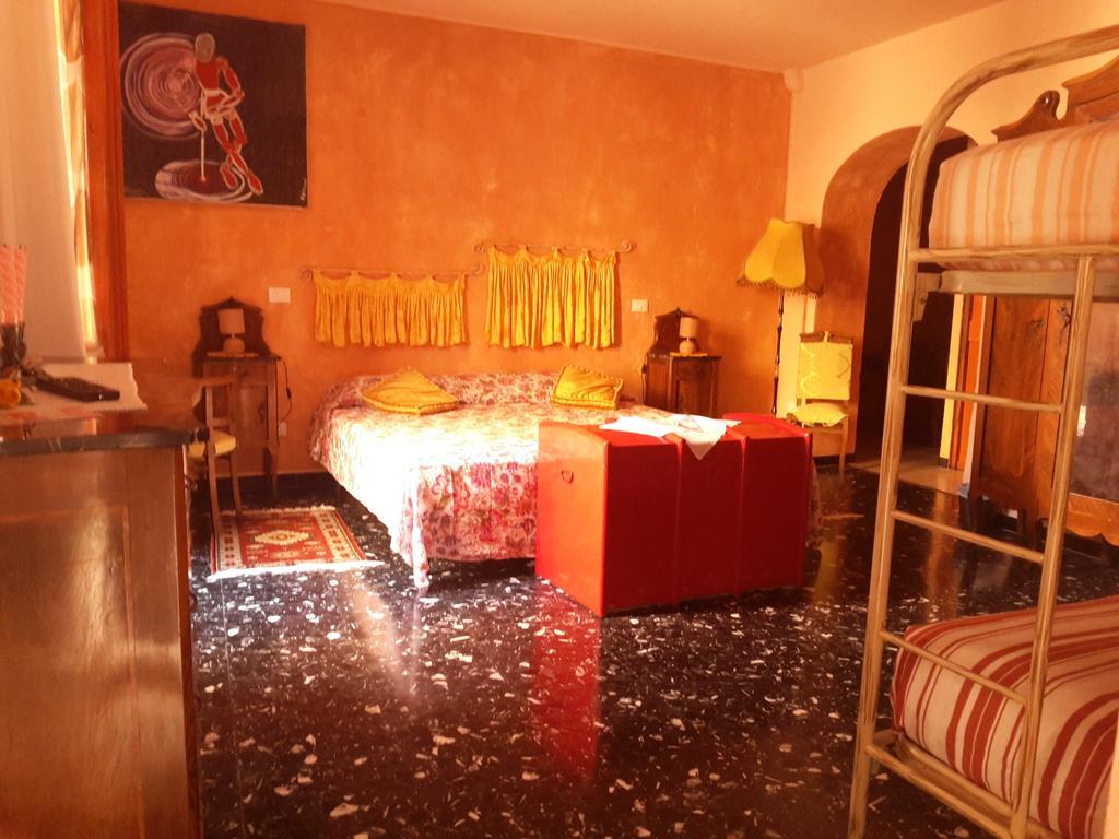 B&B Au Caruggiu Ceriale Pokoj fotografie