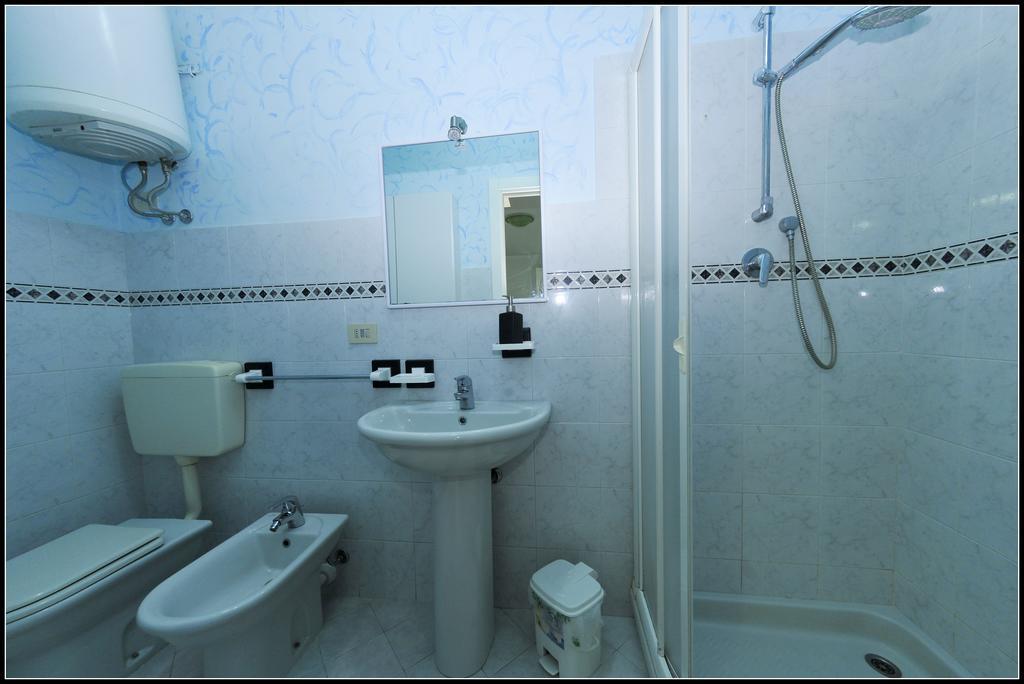 B&B Au Caruggiu Ceriale Pokoj fotografie